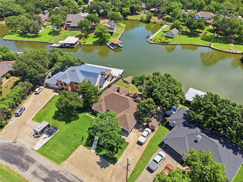 House in Granbury, Texas, United States 4 - 17958466