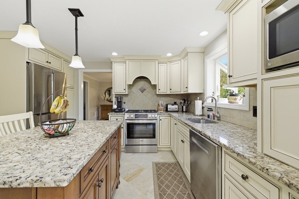 House in Taunton, Massachusetts, United States 2 - 18034859