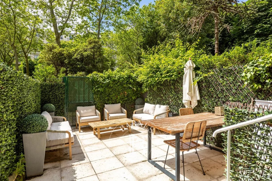 Apartment in Ile de la Jatte - Parc d'Orléans, Neuilly-sur-Seine, France 1 - 18083339
