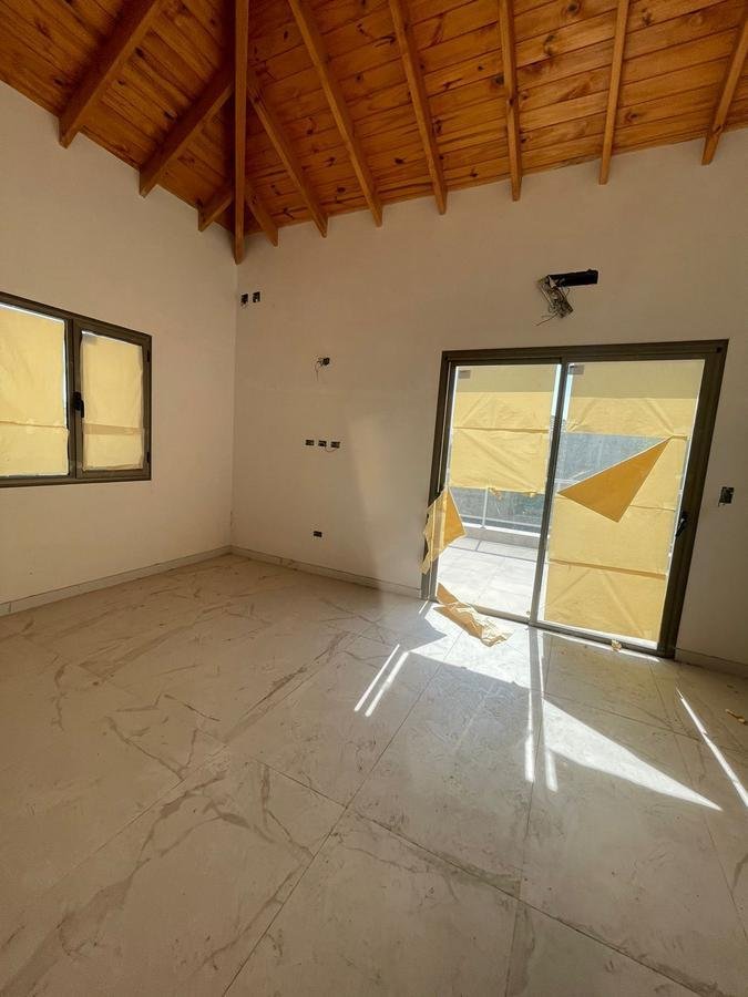 House in Tristán Suárez, Buenos Aires Province, Argentina 5 - 18083045