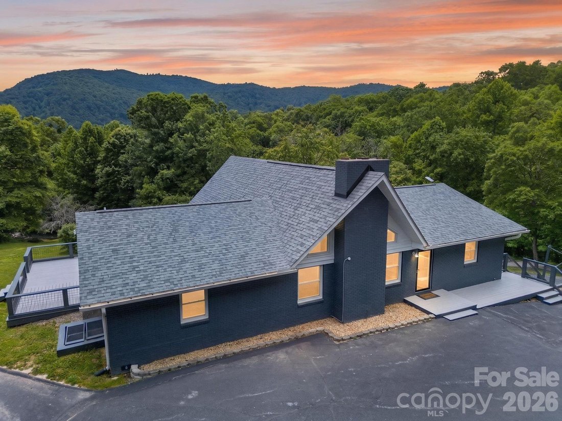 House in Black Mountain, North Carolina, United States 5 - 18034750