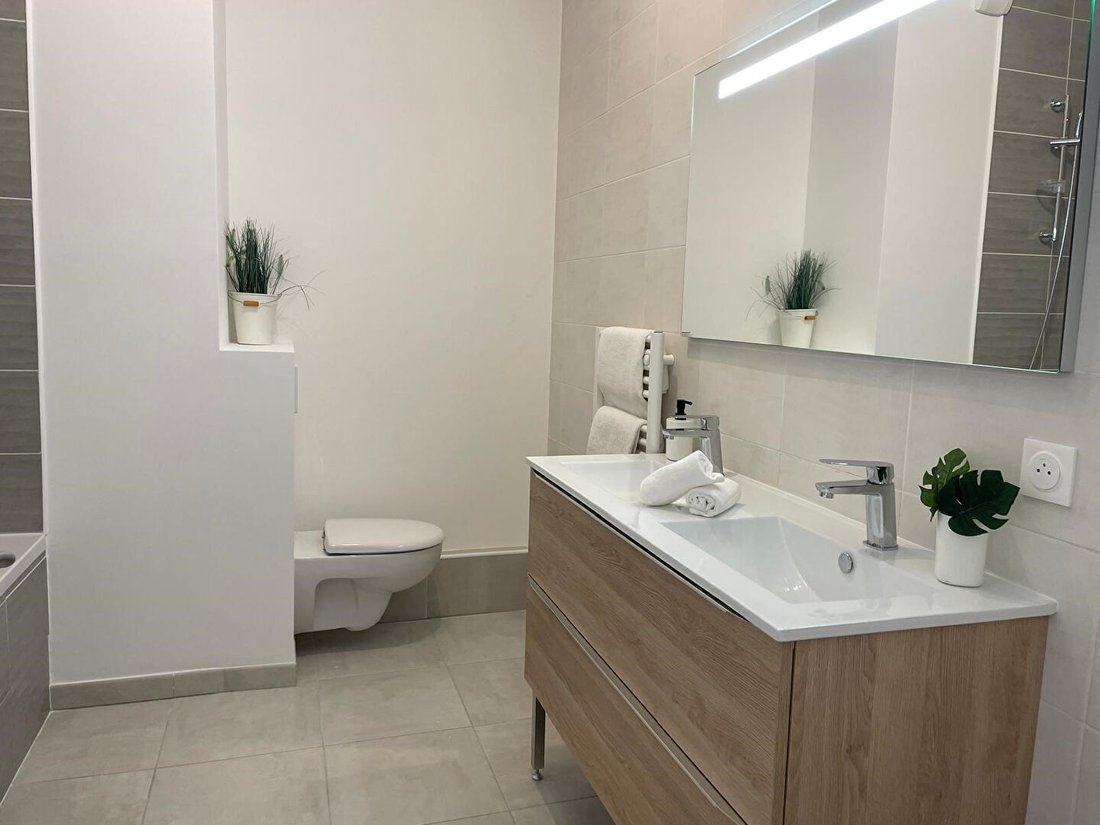 Apartment in Saint Marthe, Marseille, Provence-Alpes-Côte d'Azur 4 - 18083617