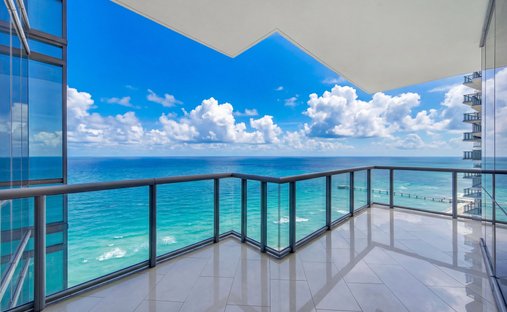 Condo in Sunny Isles Beach, Florida, United States 1