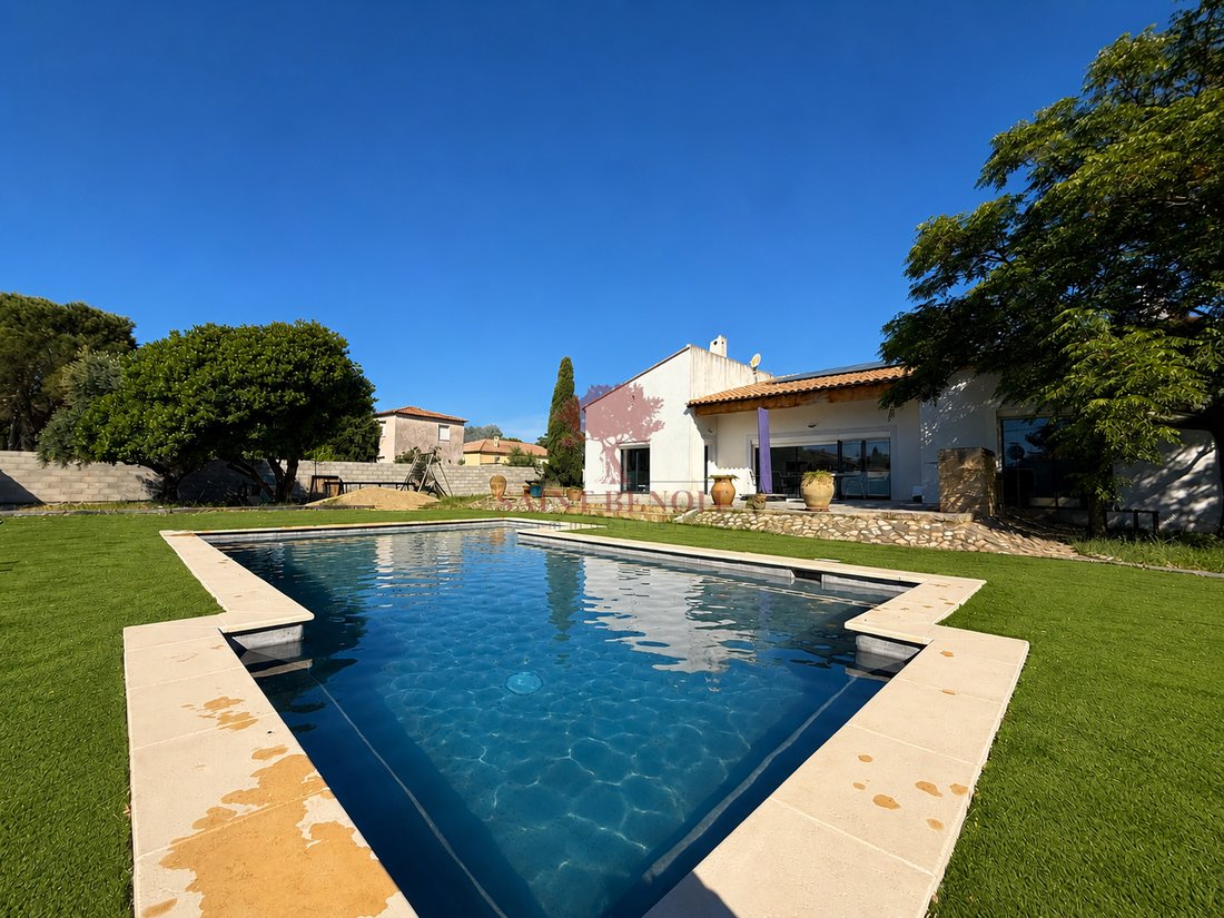 Villa in Gignac, Occitania, France 1 - 17599649
