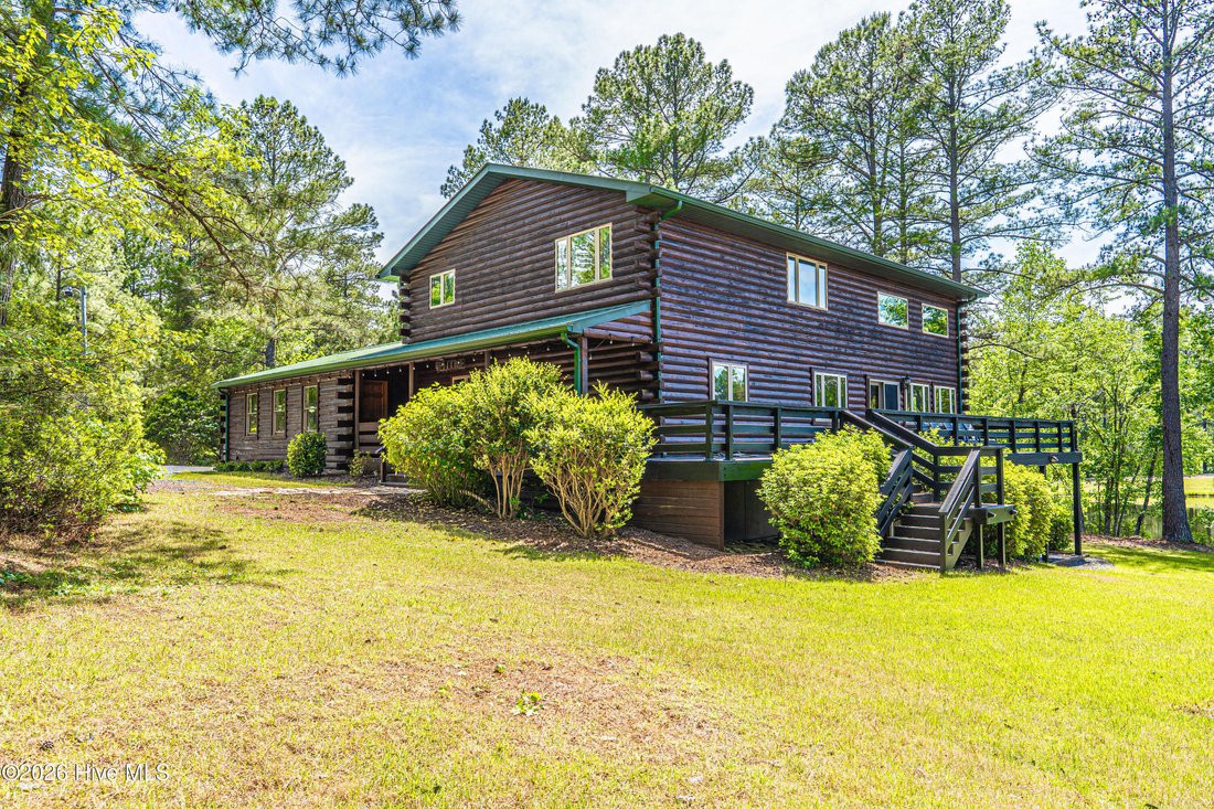 House in Aberdeen, North Carolina, United States 1 - 18082215