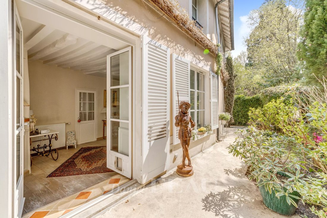 House in Bailly, Ile-de-France, France 1 - 18082974