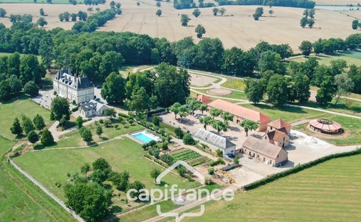 House in Ygrande, Auvergne-Rhône-Alpes, France 1