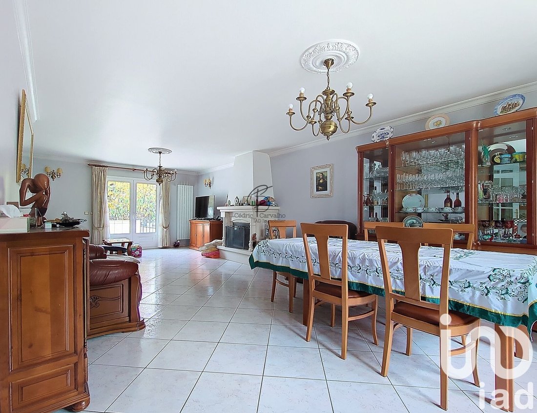 House in Le Plessis-Trévise, Ile-de-France, France 3 - 18083500