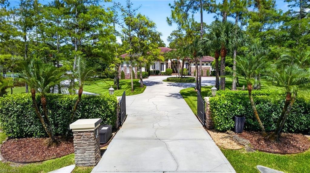 House in Naples, Florida, United States 3 - 18082898