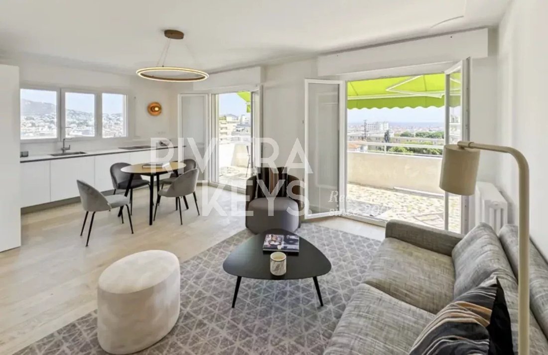 Appartamento a Nizza, Provenza-Alpi-Costa Azzurra, Francia 2 - 18083352