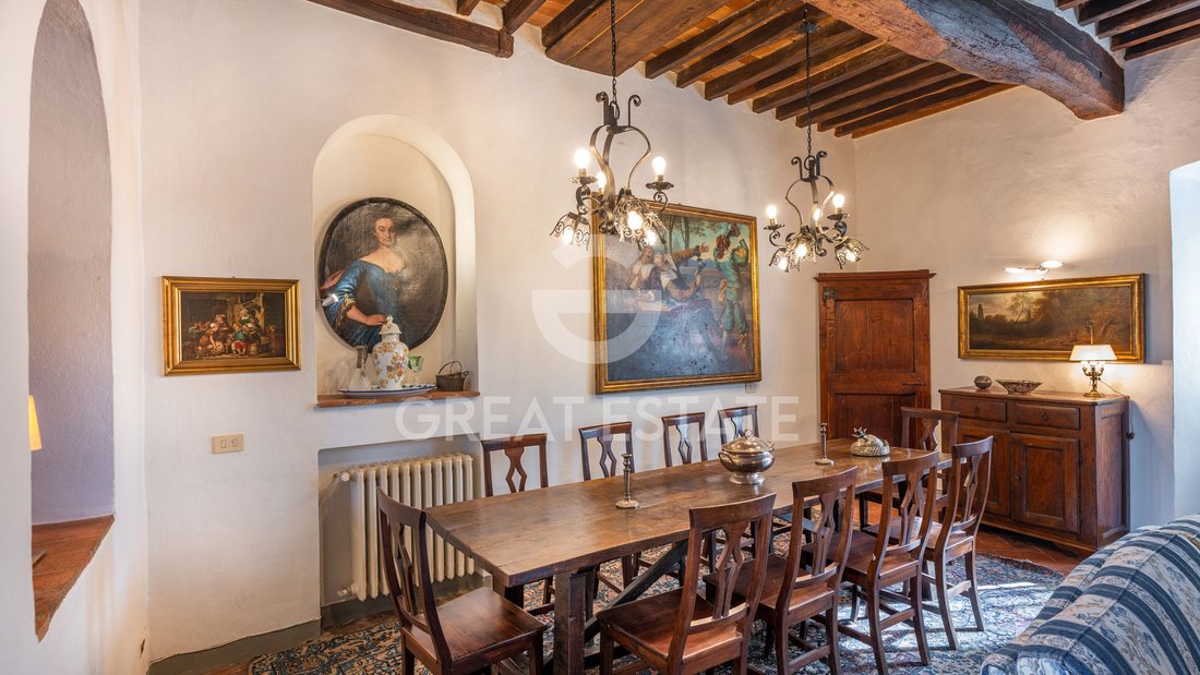 Estate in Castellina in Chianti, Tuscany, Italy 2 - 18087276