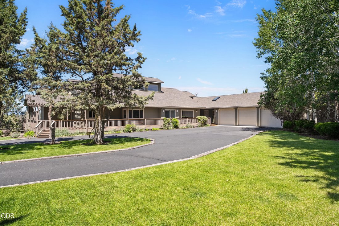 House in Redmond, Oregon, United States 5 - 18081010