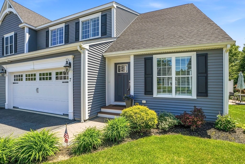 Condo in Southborough, Massachusetts, United States 2 - 18082504