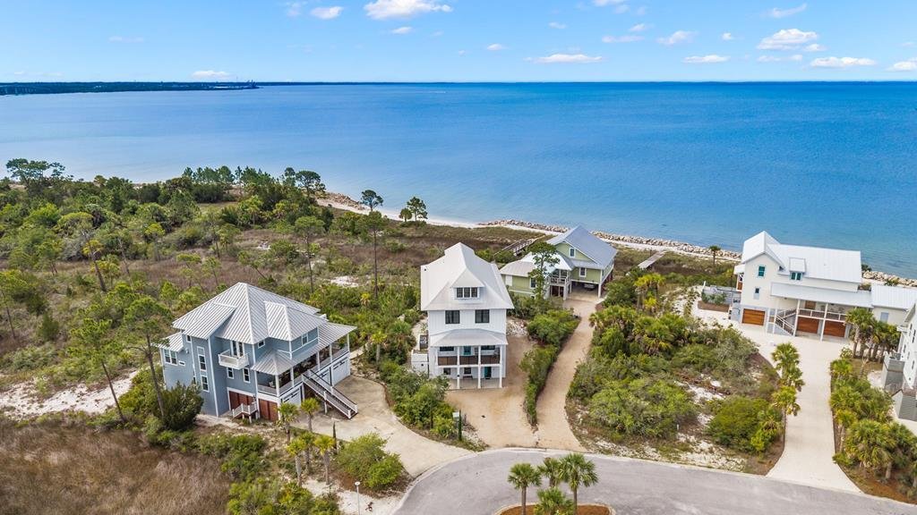 House in Port St. Joe, Florida, United States 1 - 18084432
