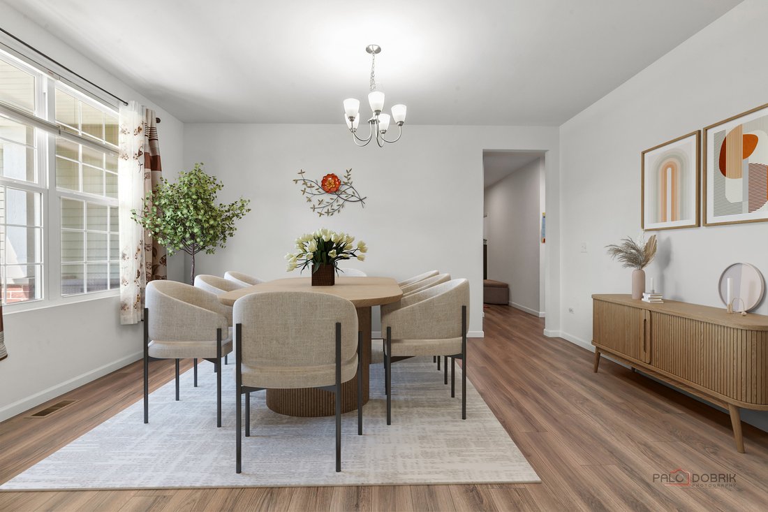 House in Mundelein, Illinois, United States 2 - 18086244