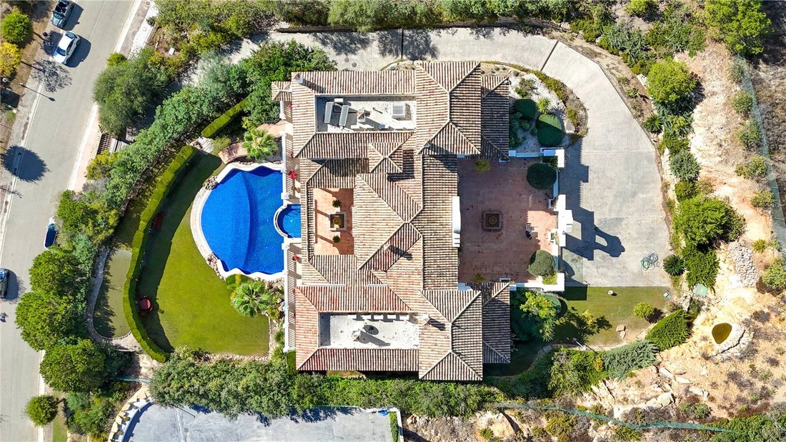 House in Sotogrande, San Roque, Andalusia 3 - 18082572