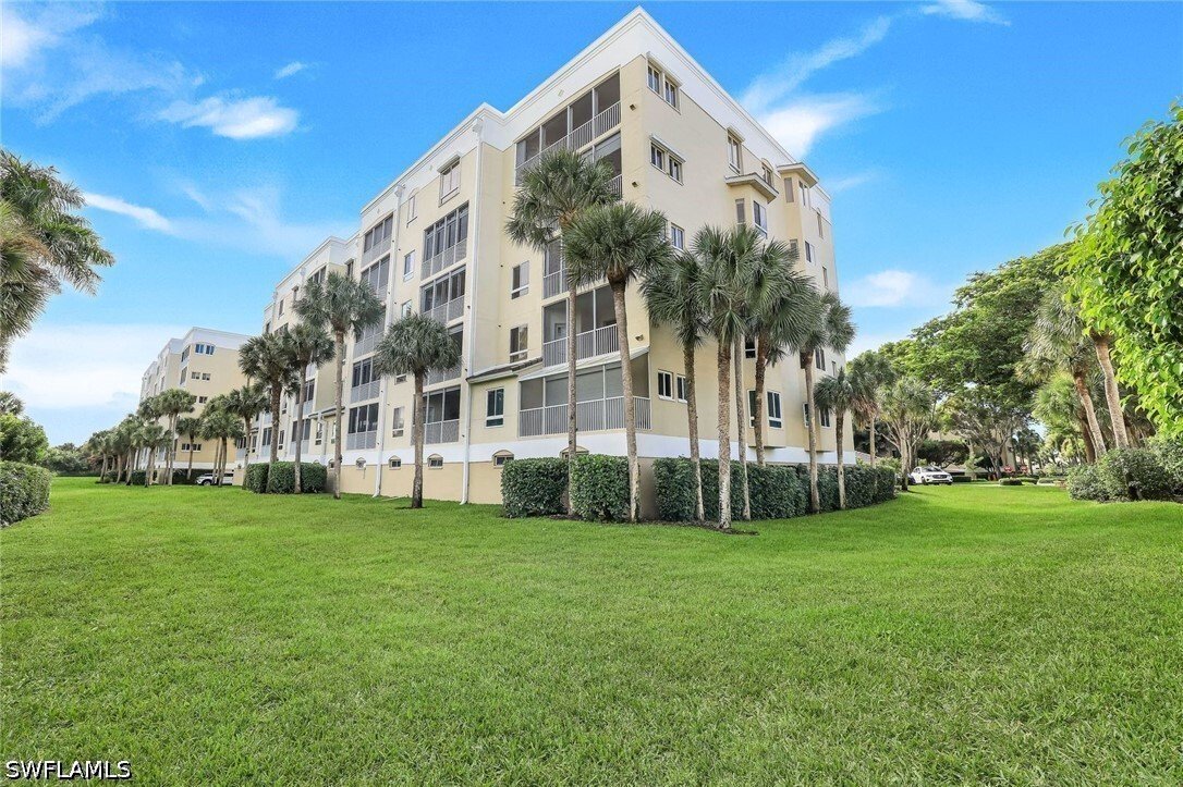 Condo in Naples, Florida, United States 1 - 18081656
