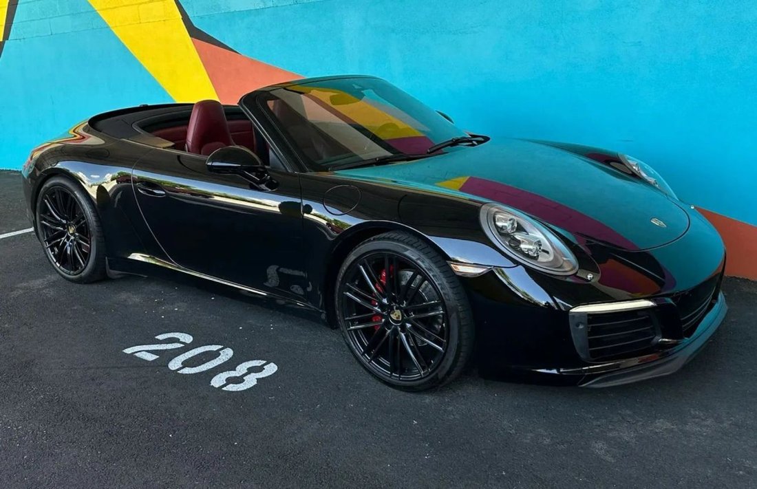 Cabriolet in Kearny, NJ, United States 1 - 18087745