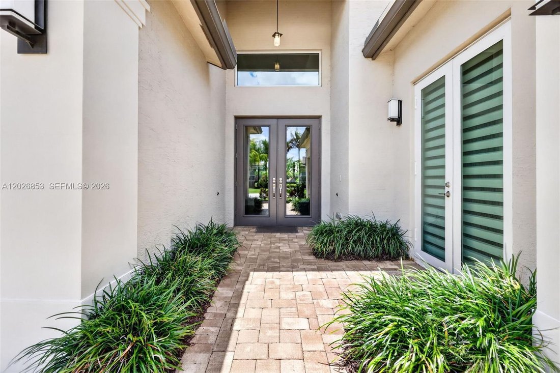 House in Port St. Lucie, Florida, United States 5 - 18082901