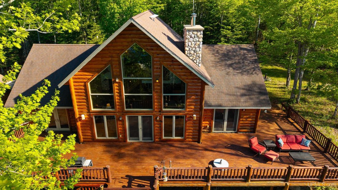 House in Michigamme Township, Michigan, United States 1 - 17744579