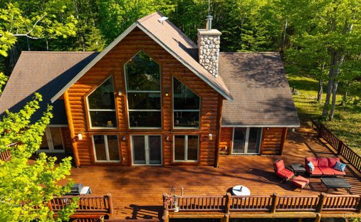 House in Michigamme Township, Michigan, United States 1