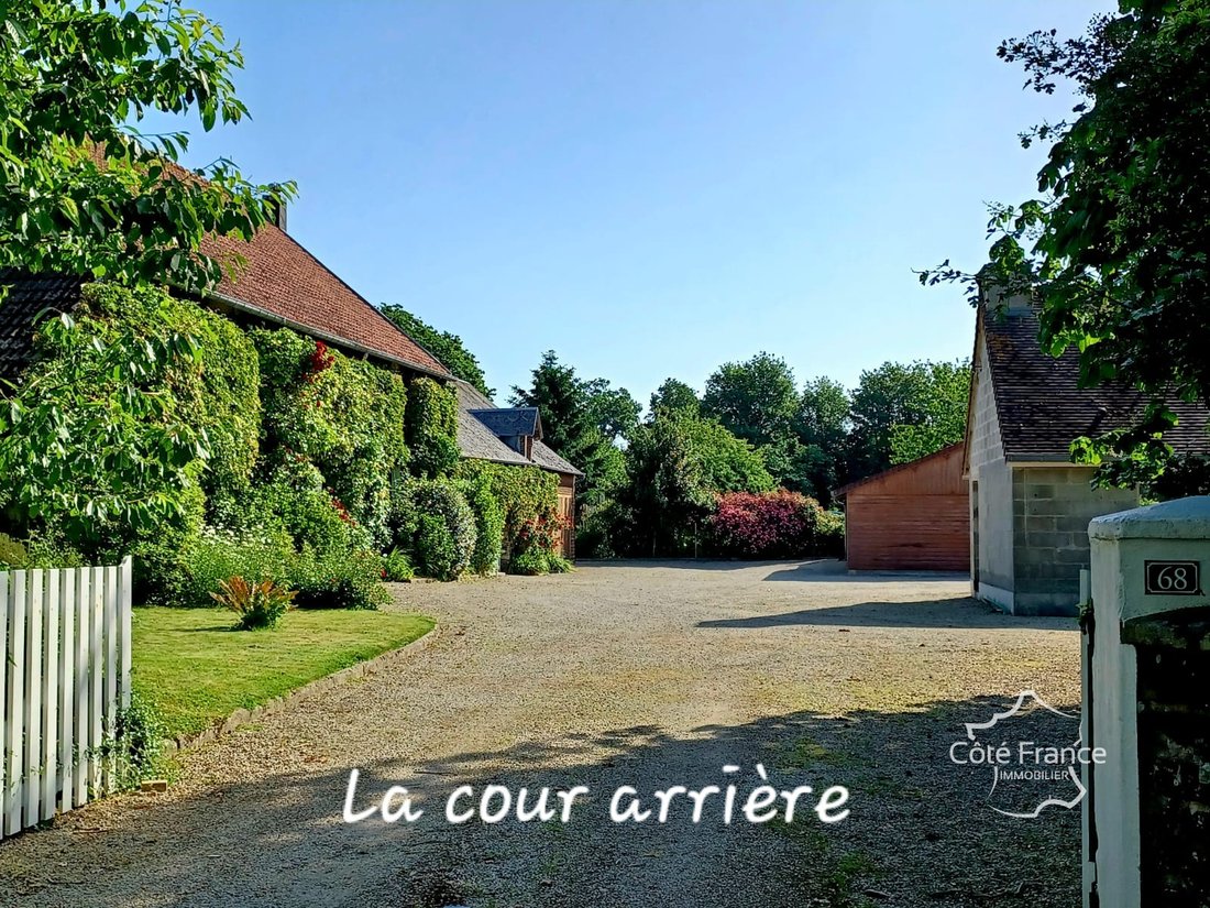Estate in Saint-Pierre-de-Semilly, Normandy, France 4 - 18082393