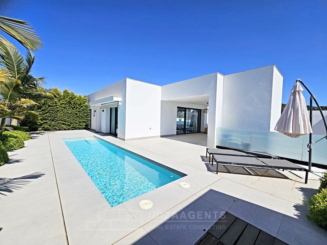 House in Roca Llisa, Santa Eularia des Riu, Balearic Islands 3 - 18083151