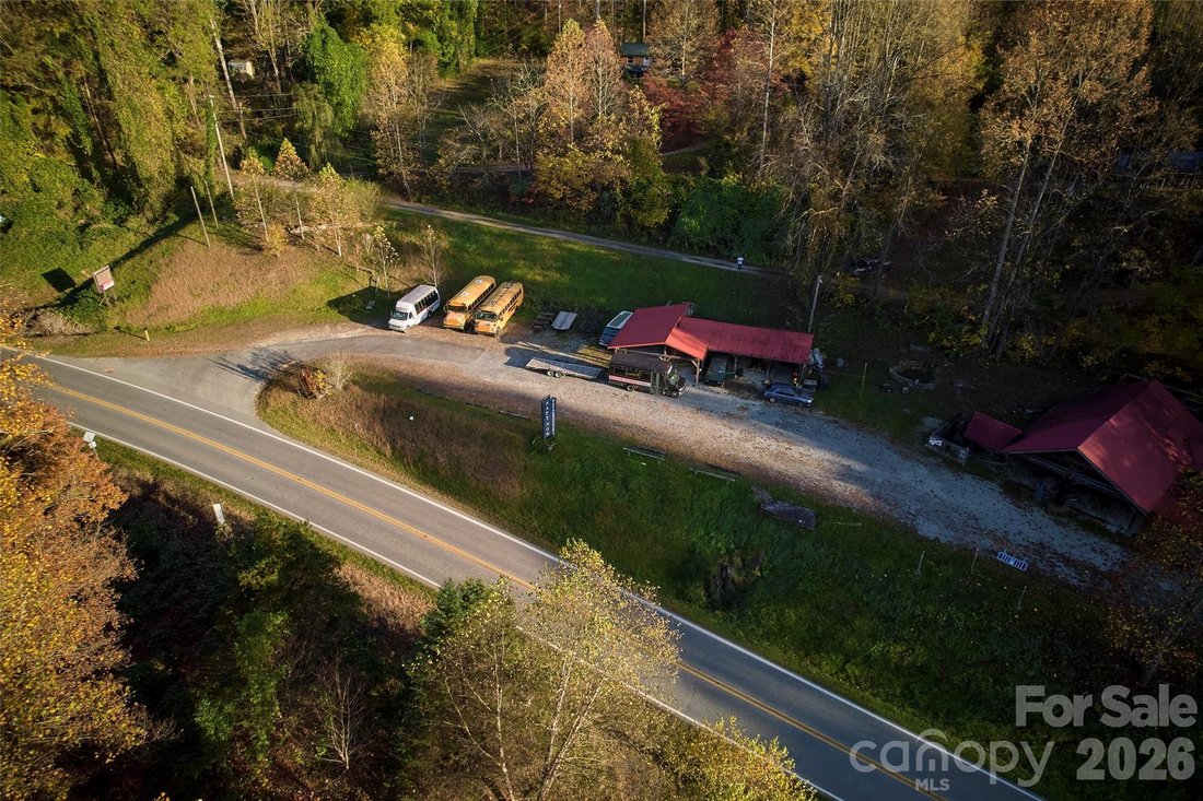 Land in Bryson City, North Carolina, United States 4 - 18082492
