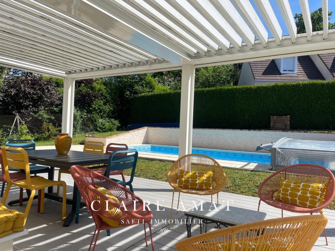 House in Sud, Plaisir, France 5 - 18083989