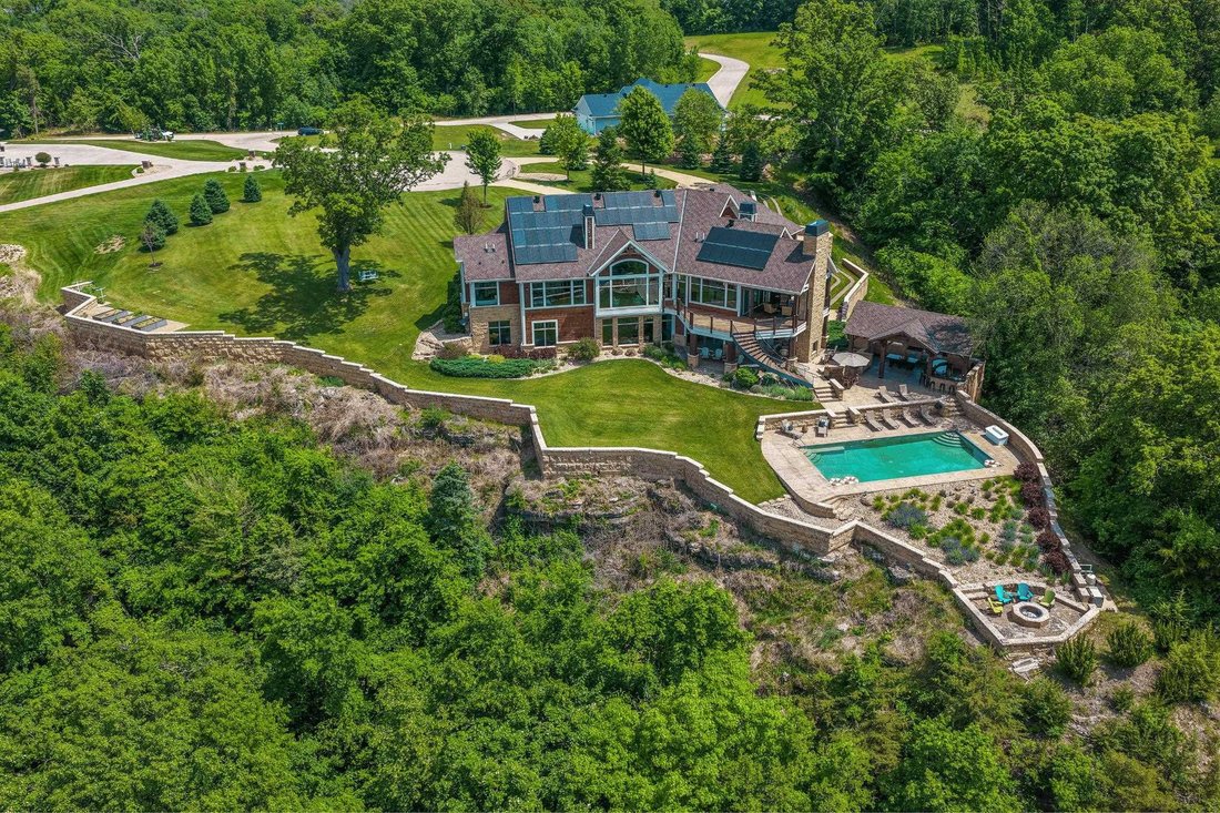 House in Hazel Green, Wisconsin, United States 1 - 18081470