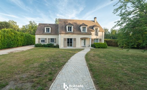 House in Buthiers, Ile-de-France, France 1