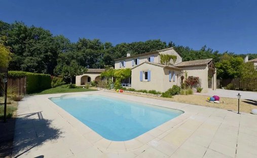 House in Saint-Cannat, Provence-Alpes-Côte d'Azur, France 1