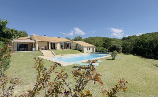 House in Lauris, Provence-Alpes-Côte d'Azur, France 1