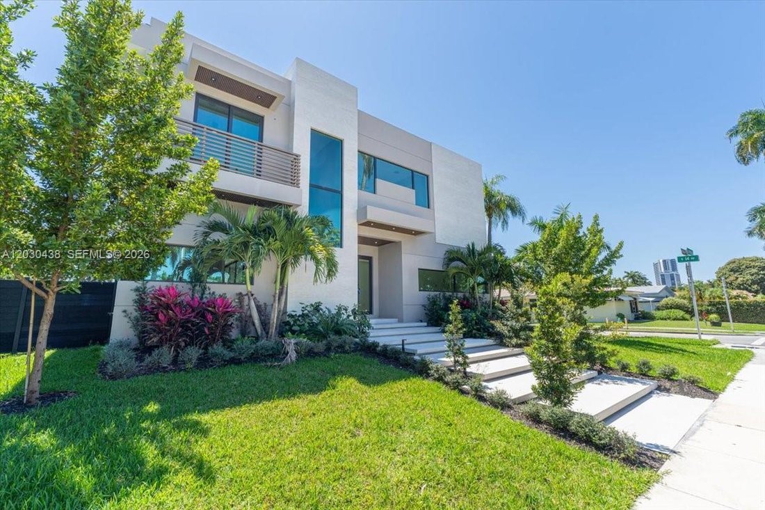 House in Hollywood, Florida, United States 3 - 18085506