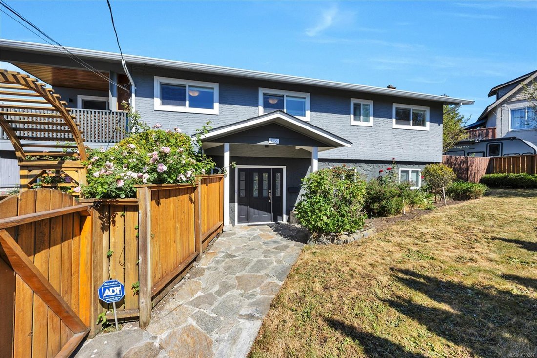 House in Saanich, British Columbia, Canada 4 - 18086661