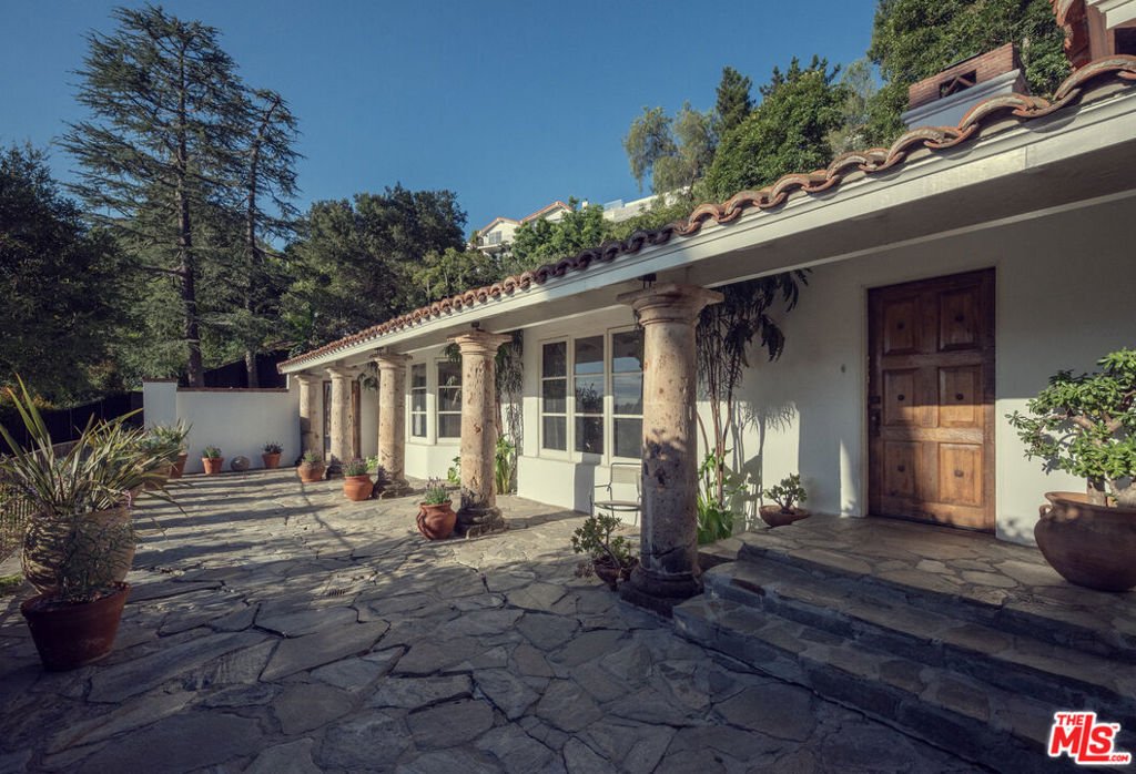 House in Los Angeles, California, United States 2 - 18086871