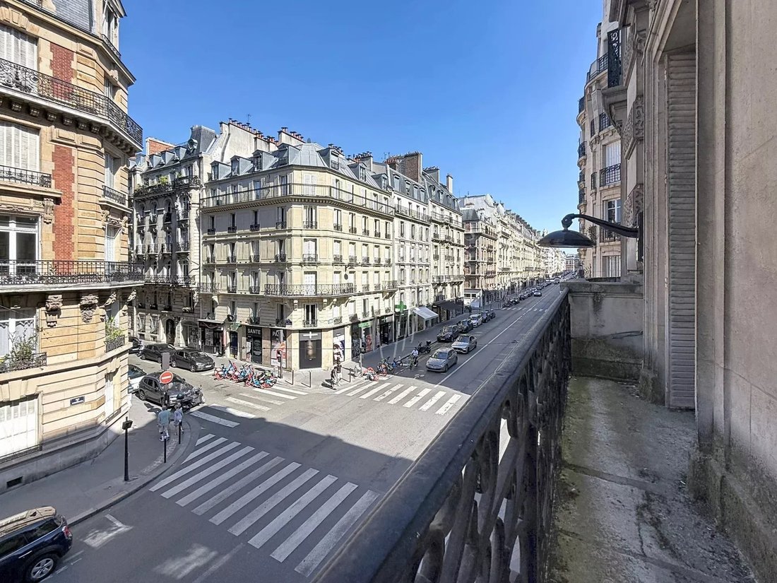 Apartment in Courcelles-Wagram, Paris 17e Arrondissement, Paris 4 - 18083253