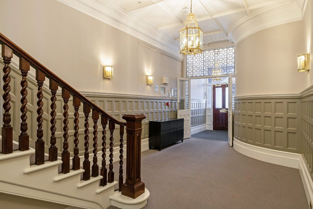 Apartment in Brompton, Kensington And Chelsea, England 5 - 18085540