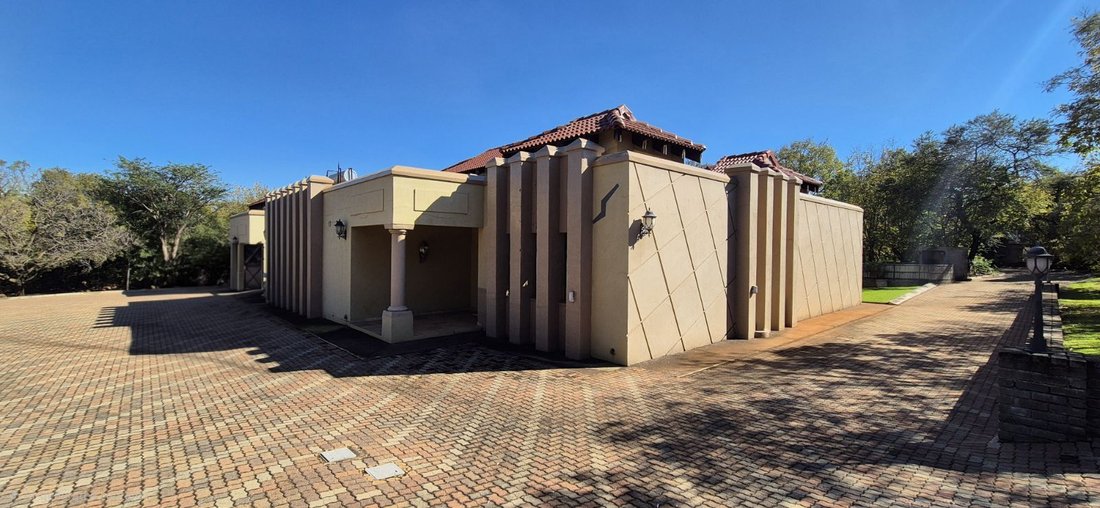 Farm Ranch in Ehlanzeni District Municipality, Mpumalanga, South Africa 1 - 18089213