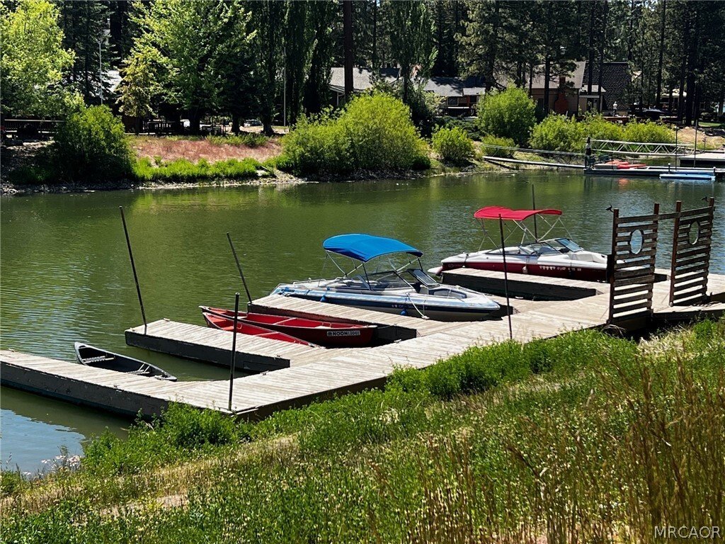 Big Bear Lake, California, United States 2 - 17681424