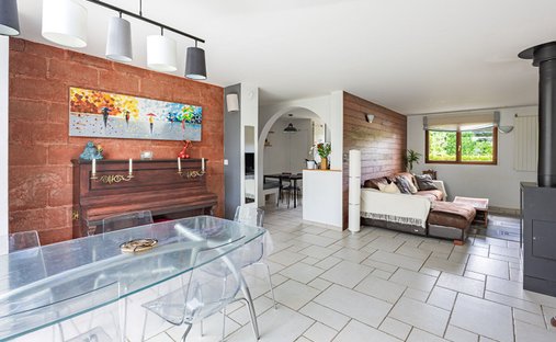 House in Bourg Nord, Orvault, France 1