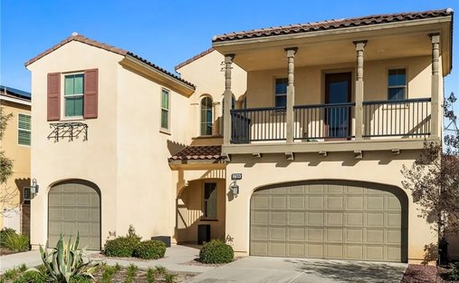 House in Santa Clarita, California, United States 1