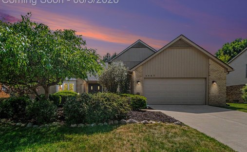 House in Troy, Michigan, United States 1