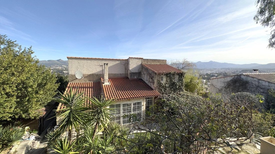 Villa in La Millière, Marseille, Provence-Alpes-Côte d'Azur 1 - 18084652
