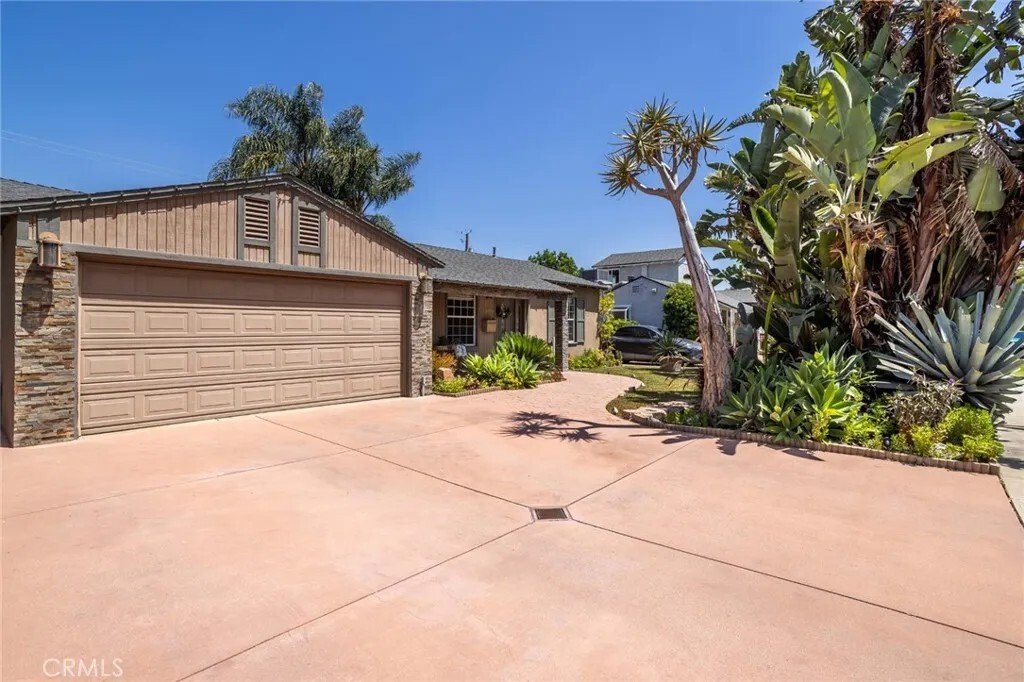 House in Burbank, California, United States 5 - 18081841