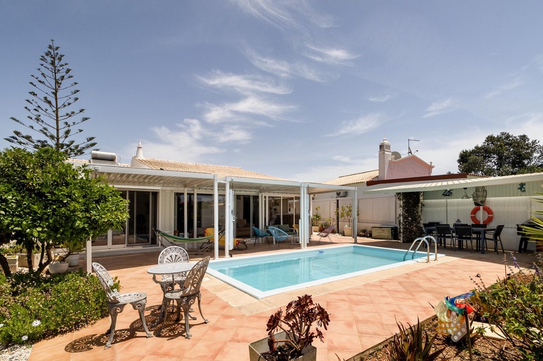 House in Olhos de Agua, Algarve, Portugal 1 - 18083102