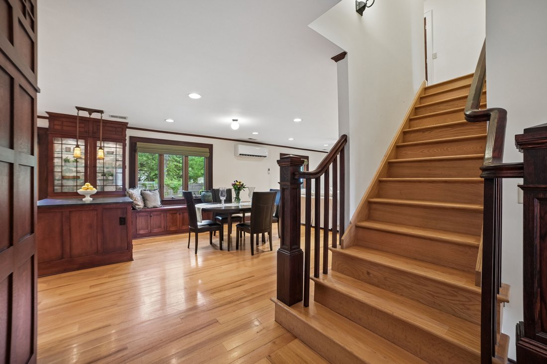 House in Metuchen, New Jersey, United States 5 - 18083944