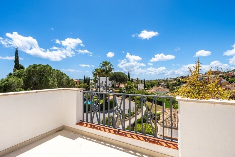 Apartment in Puerto Banus, Marbella, Spain 4 - 18086433