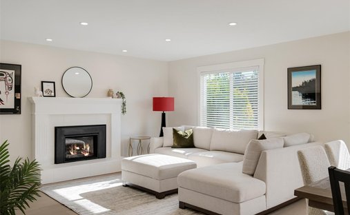 House in Sidney, British Columbia, Canada 1