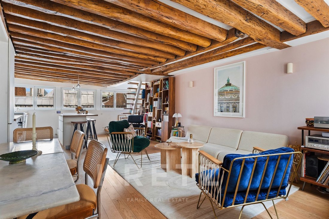 Apartment in Paris 2e Arrondissement, Paris, France 1 - 18083125